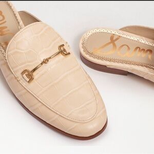 Sam Edelman Cream and Gold Flats with Textured Design